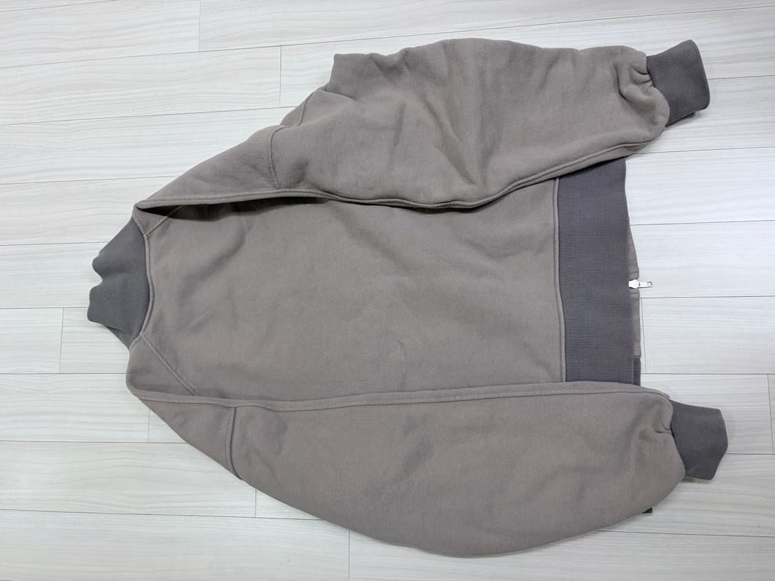 프리즘웍스 헤비 스웻 탱크 자켓 카키 브라운 상품이미지3