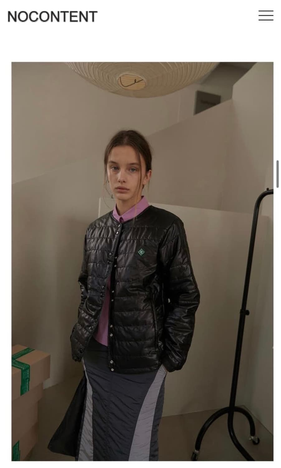 노컨텐츠 경량패딩 리버시블 (블랙/그린) 상품이미지1