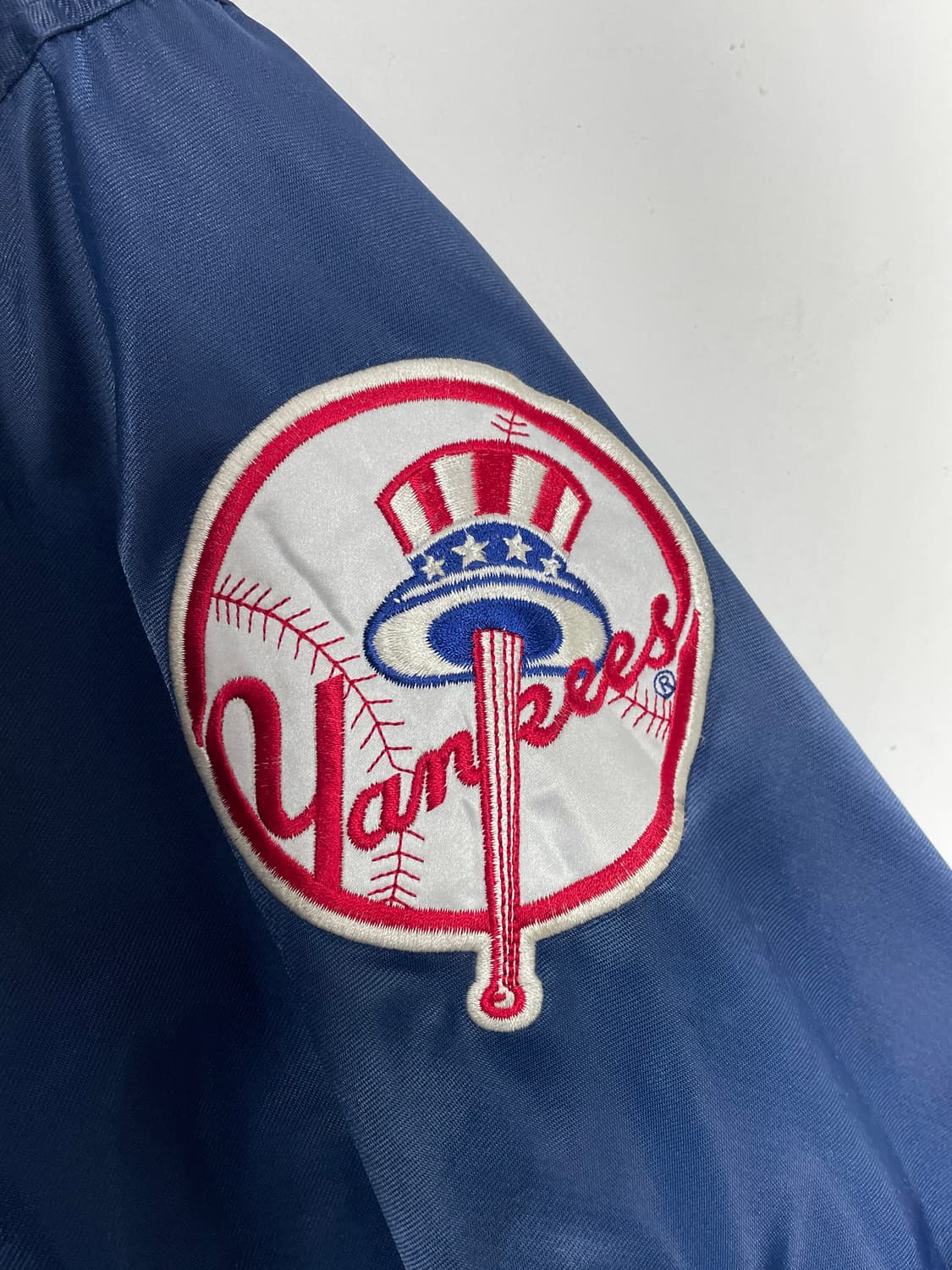 90s 뉴욕 양키스 쿠스퍼다운 새틴 자켓 G-III 스타디움 점퍼 상품이미지5