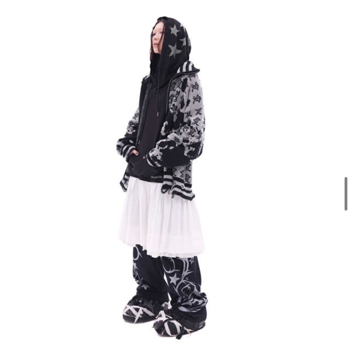 CFIERCE ‘LOVE‘ ZIP UP JUMPER 상품이미지3