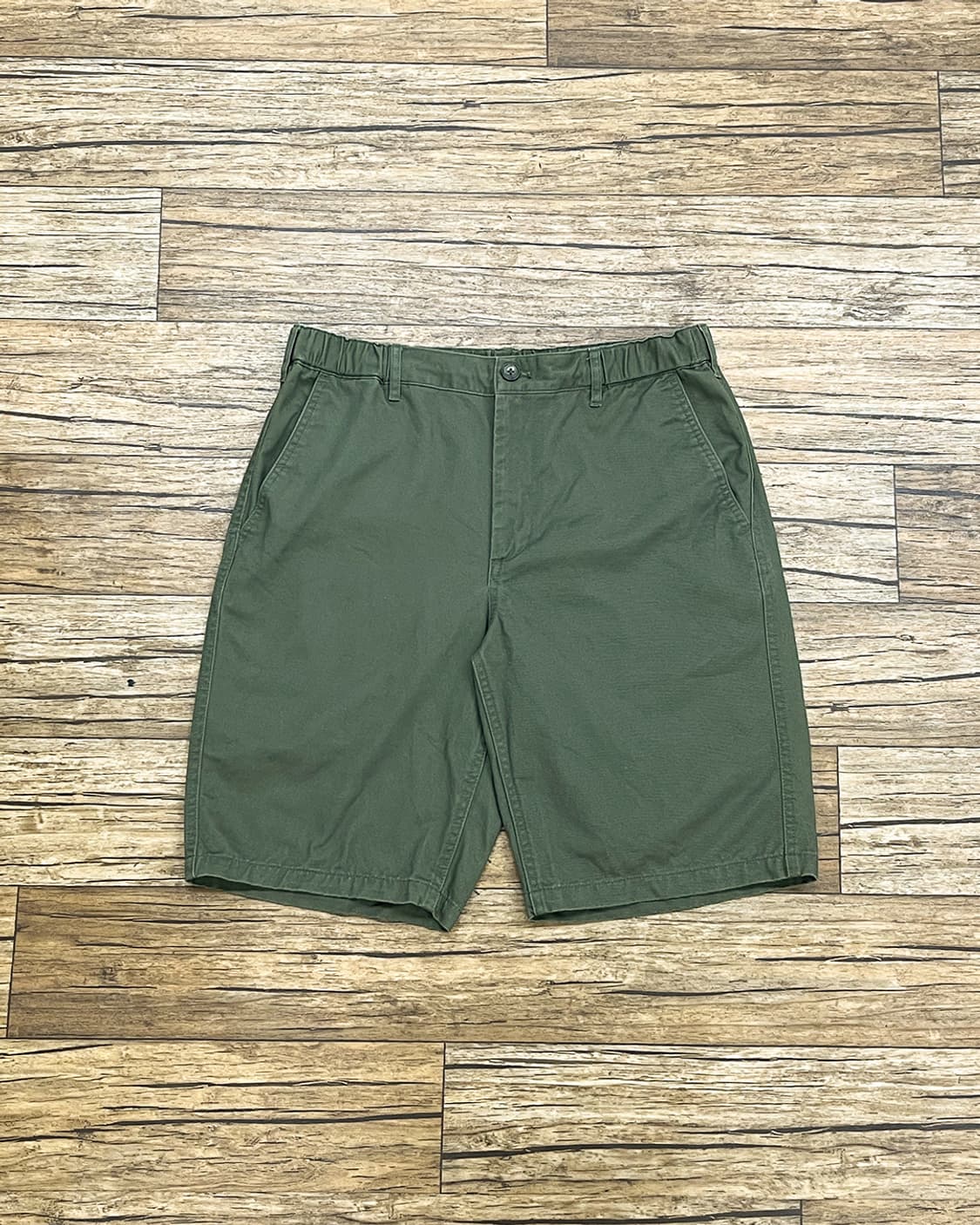 [ Secondhands ] GU 올리브 반바지 상품이미지1