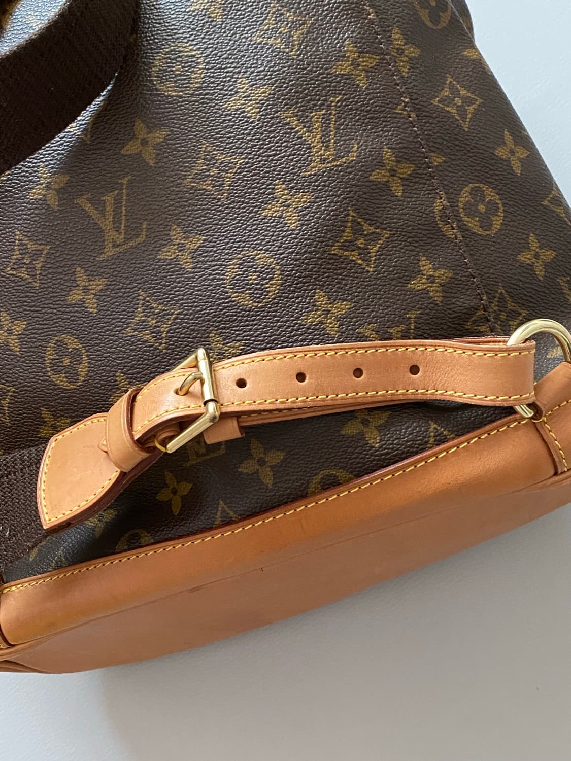 [정품] 루이비통 몽수리 백팩 GM 상품이미지7