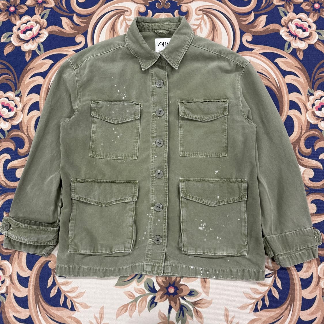 (L)자라 ZARA 페인팅 밀리터리 워크셔츠(올리브) 상품이미지1