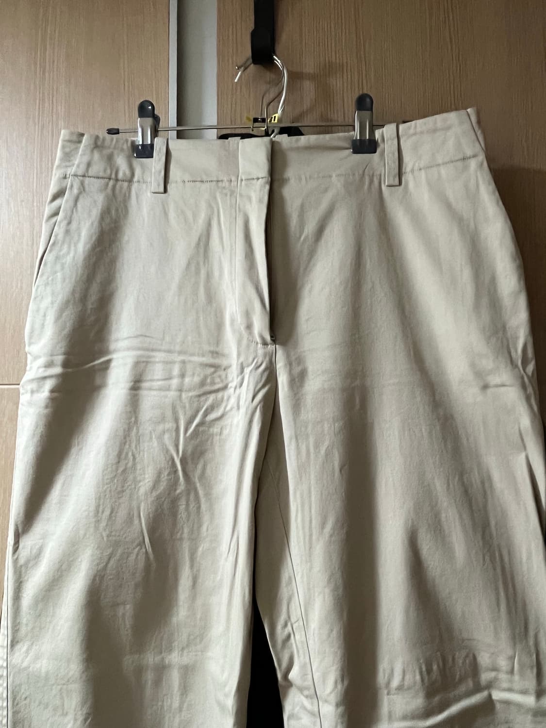 코스 cos 크롭 턴 트라우저 로에베맛 36사이즈 팝니다 상품이미지4