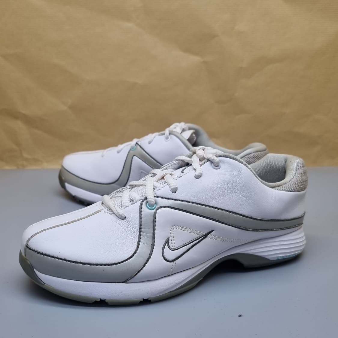 나이키 루나론 여성골프화230 상품이미지1