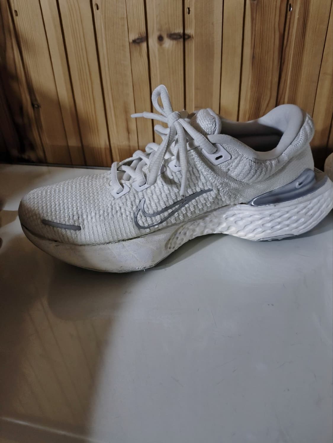 245mm 나이키 줌x 인빈서블 쿠션화 러닝화 상품이미지8