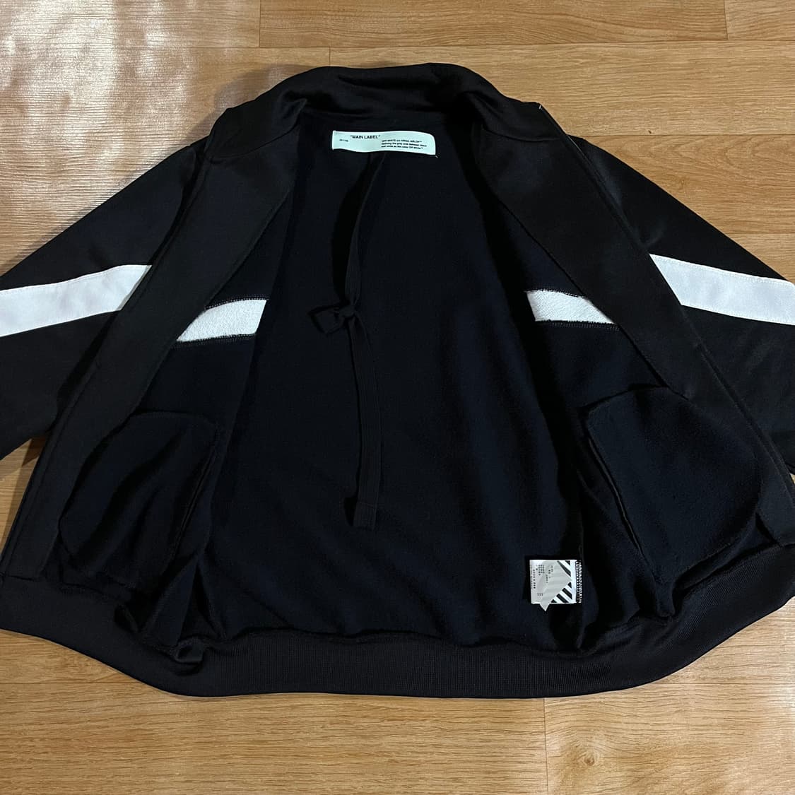 [95] 오프화이트 트랙자켓 상품이미지9