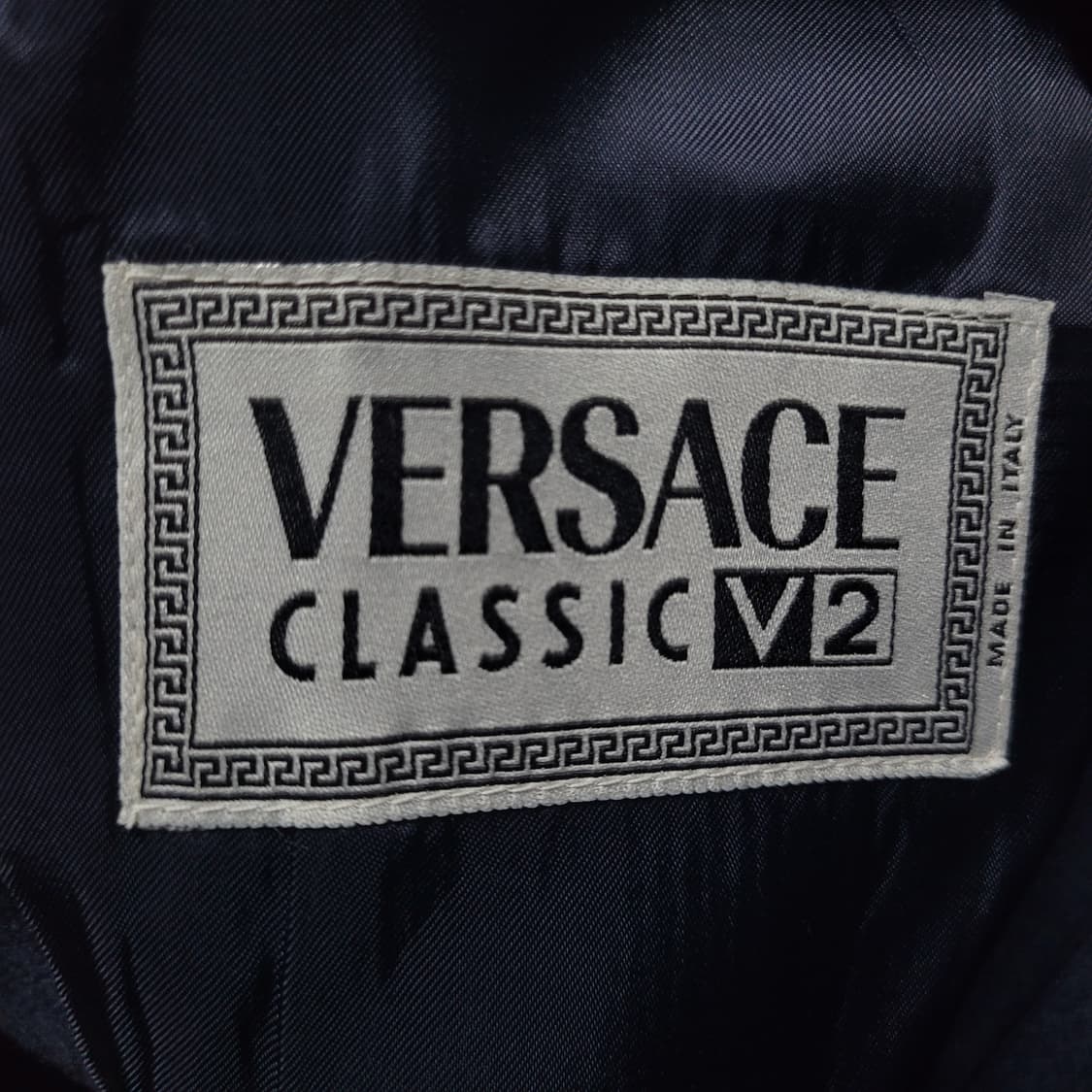 VERSACE CLASSIC V2 베르사체 이태리 각인 버튼 울 자켓 상품이미지6