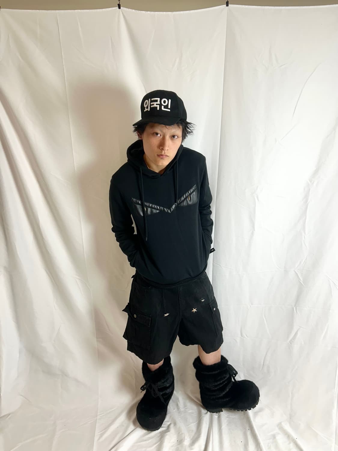 FENDI EYES HOODIE 상품이미지3