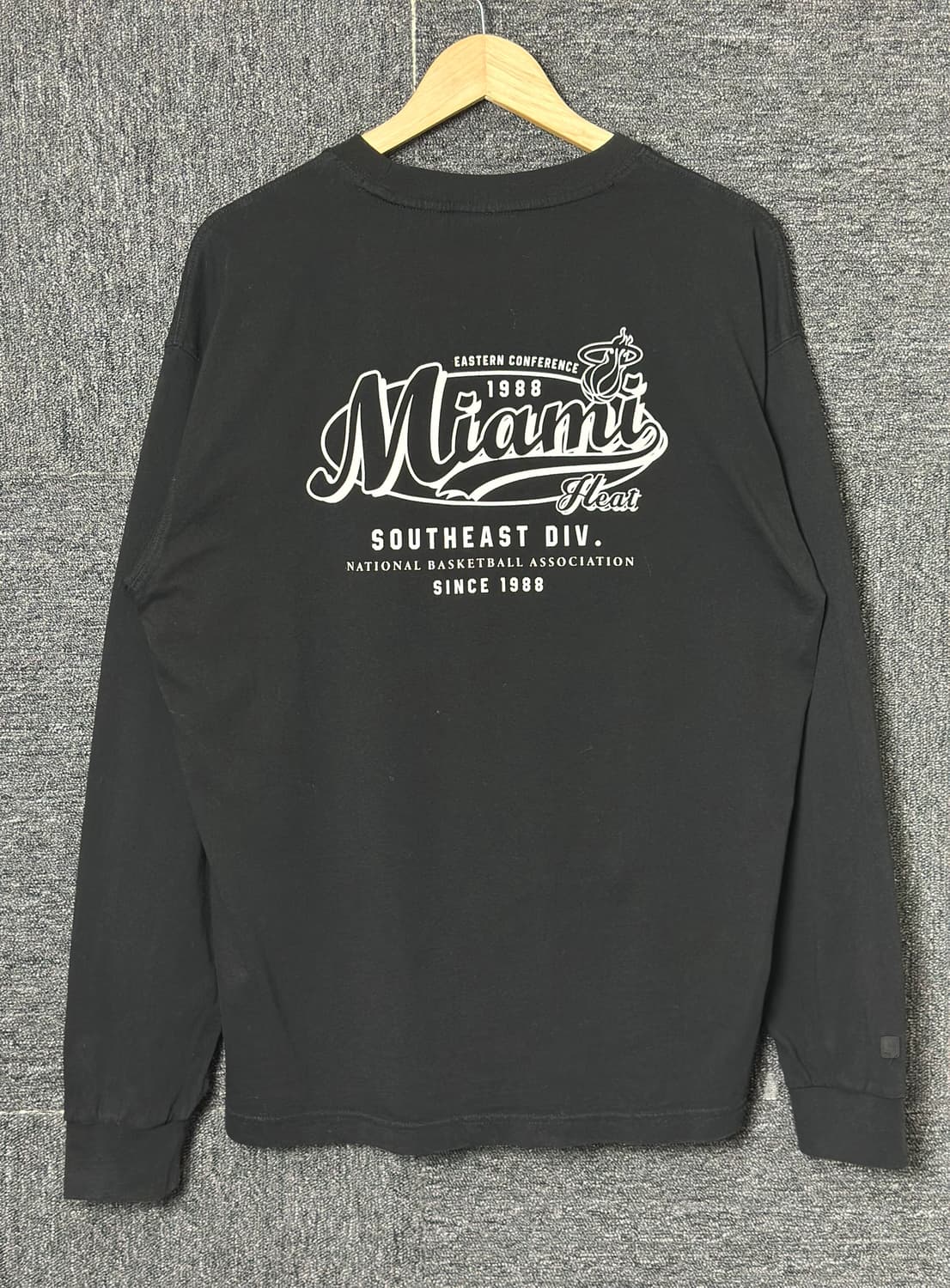 NBA 마이애미 히트 긴팔 티셔츠 L 상품이미지1