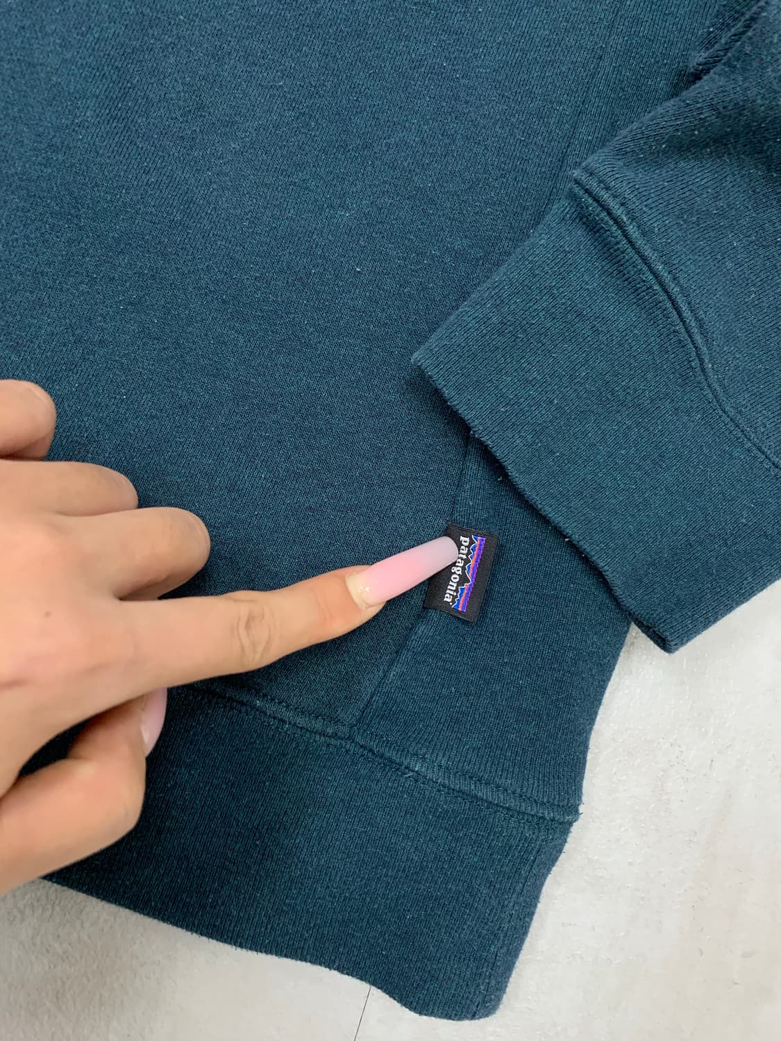 파타고니아 청록 맨투맨 #623 상품이미지3