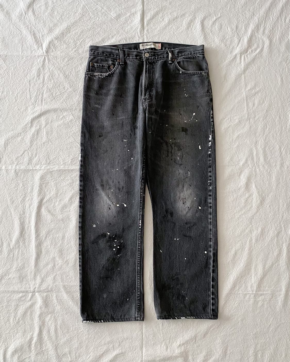 리바이스 505 페인팅 블랙 데님 팬츠 상품이미지1