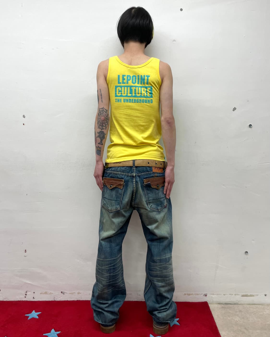 lettering Glossy yellow retrosleeveless  상품이미지4