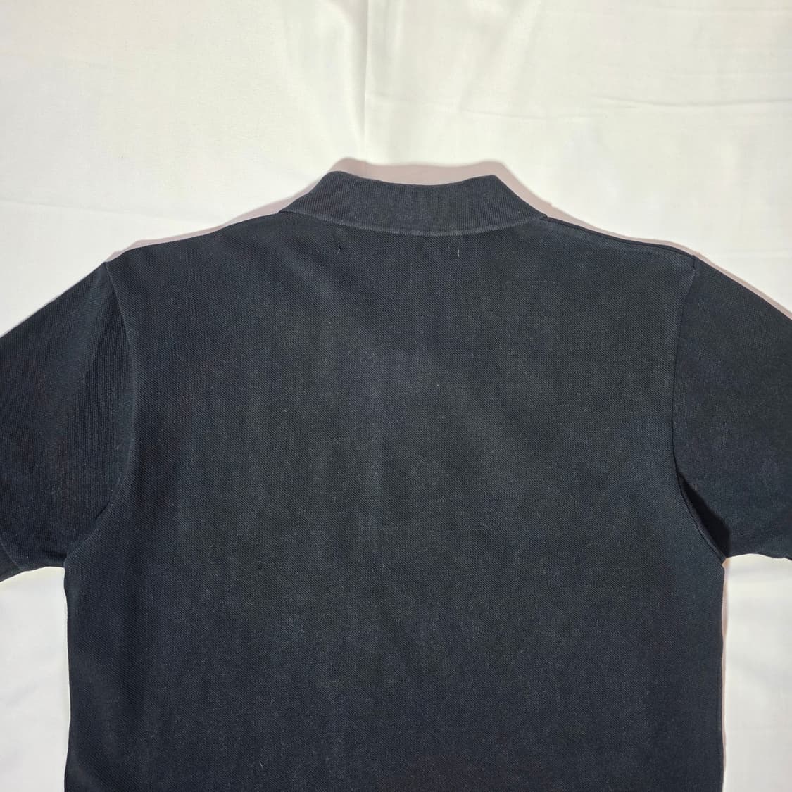 [M]꼼데가르송 레드와펜 블랙 카라티 상품이미지6