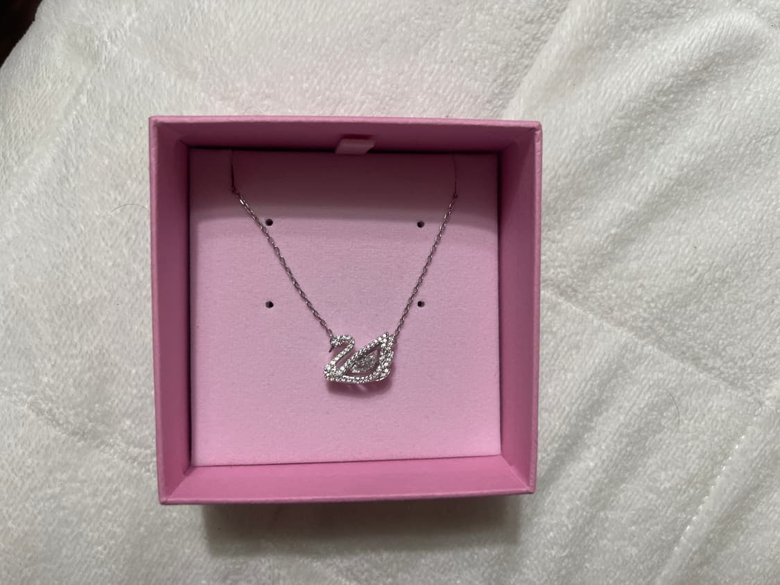 스와로브스키 댄싱 스완 목걸이 상품이미지2