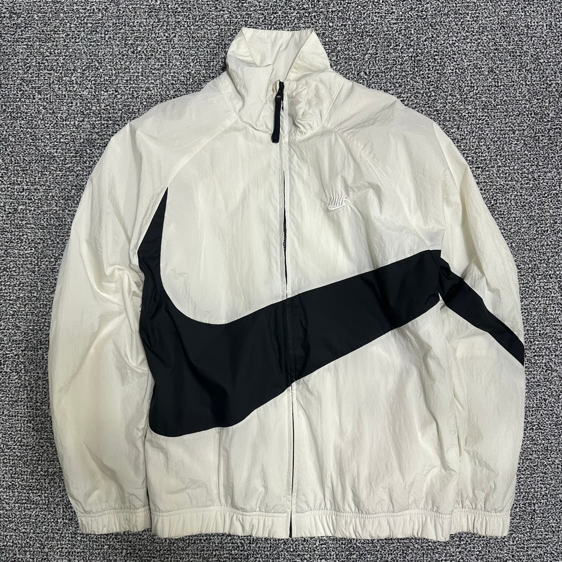 (L) 나이키 빅스우시 바람막이 자켓 화이트/블랙 상품이미지1