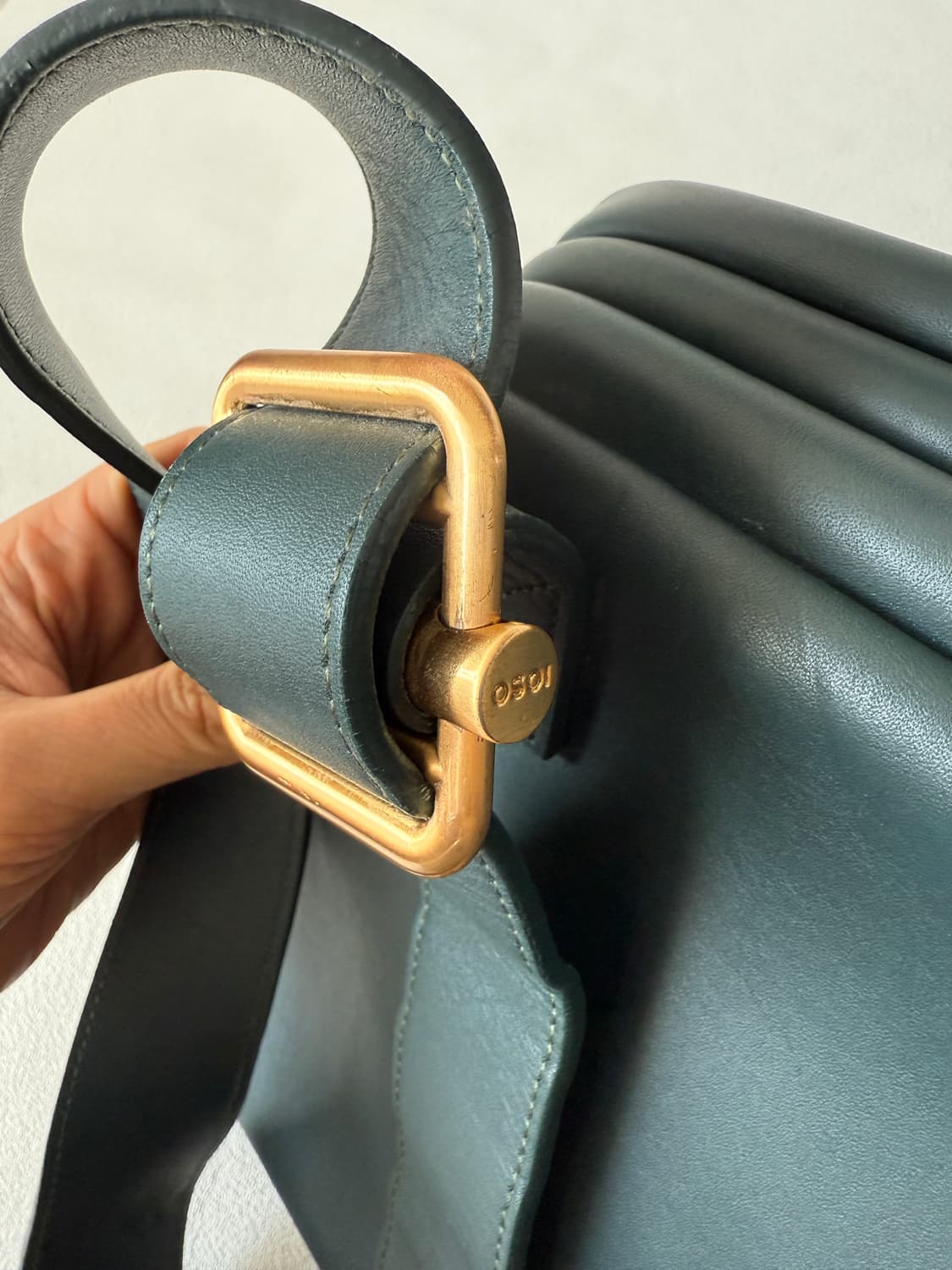 오소이(OSOI) 레더 브로트백 상품이미지6