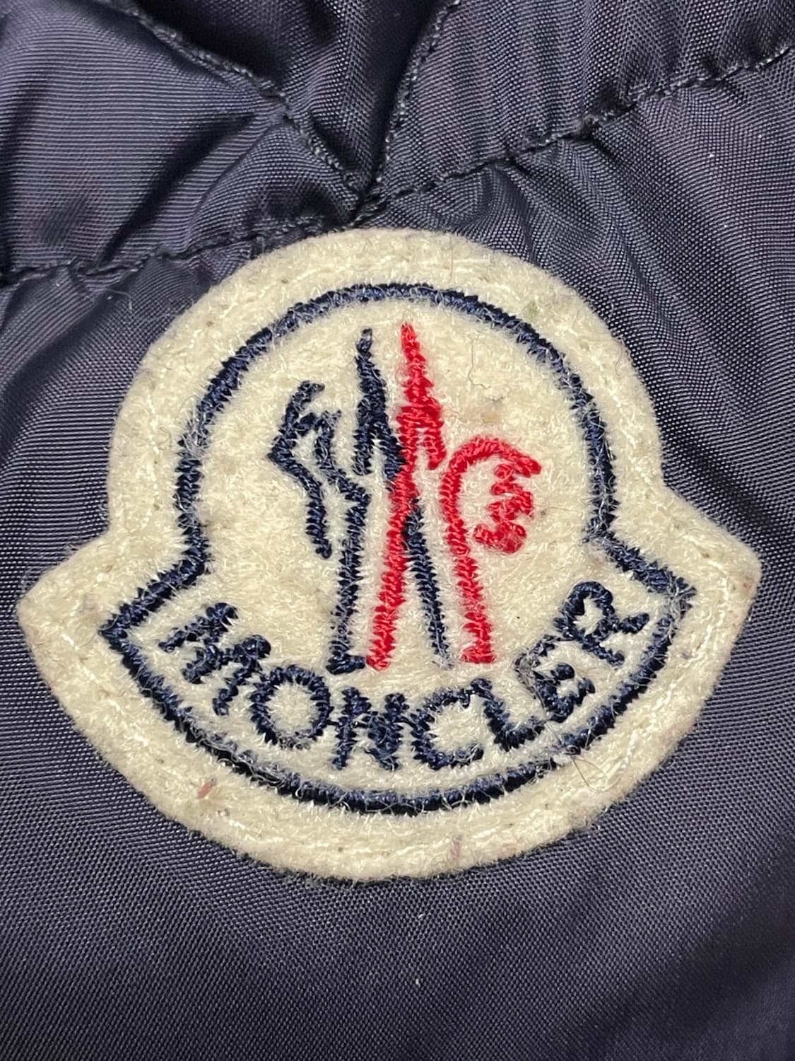 [ 4 / 정품 ] 몽클레어 클루니 롱 다운 패딩 자켓 네이비 상품이미지5