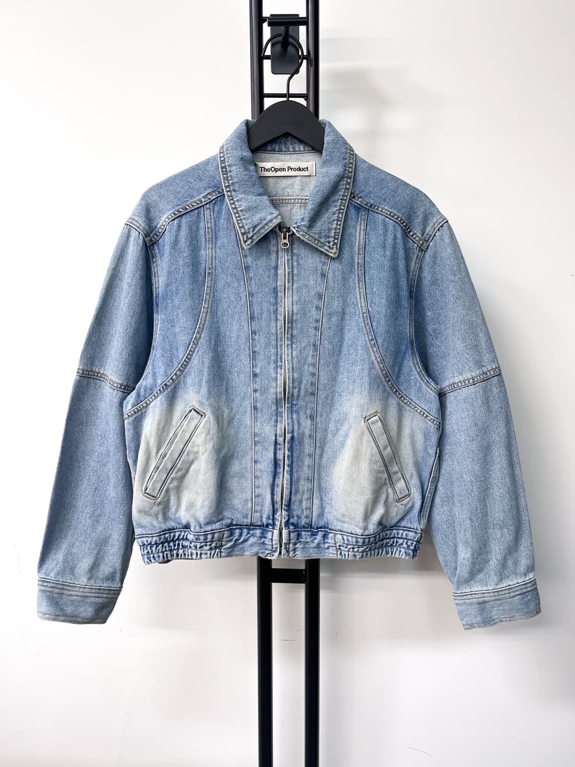 더오픈프로덕트 워시드 데님 봄버 자켓 상품이미지1
