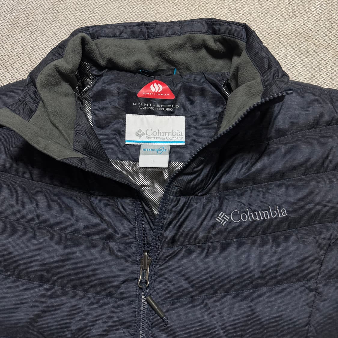 컬럼비아 옴니히트 경량 패딩 상품이미지3