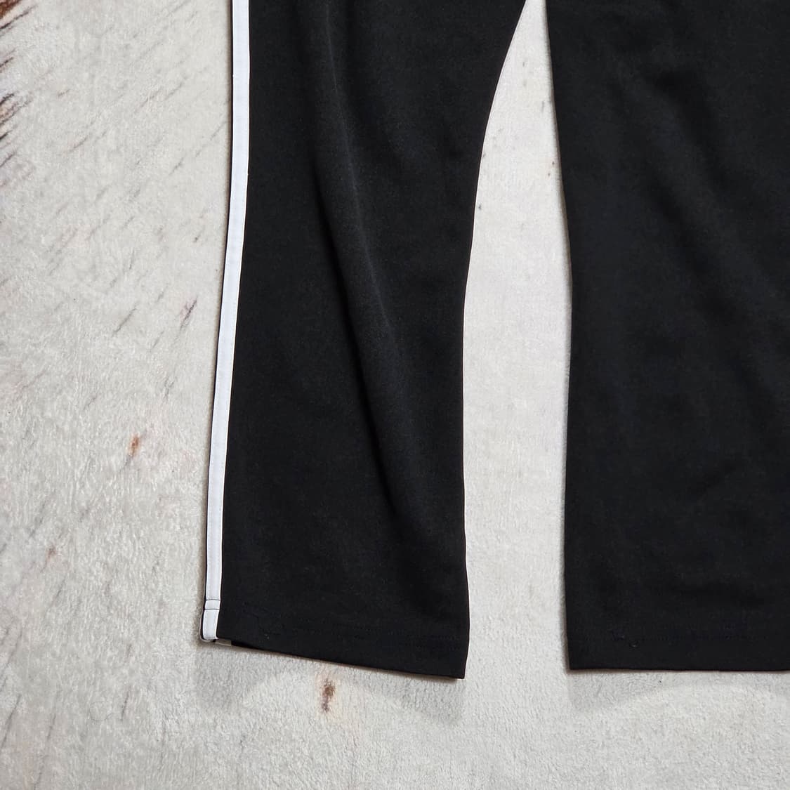  아디다스 블랙 삼선 트랙팬츠 상품이미지6