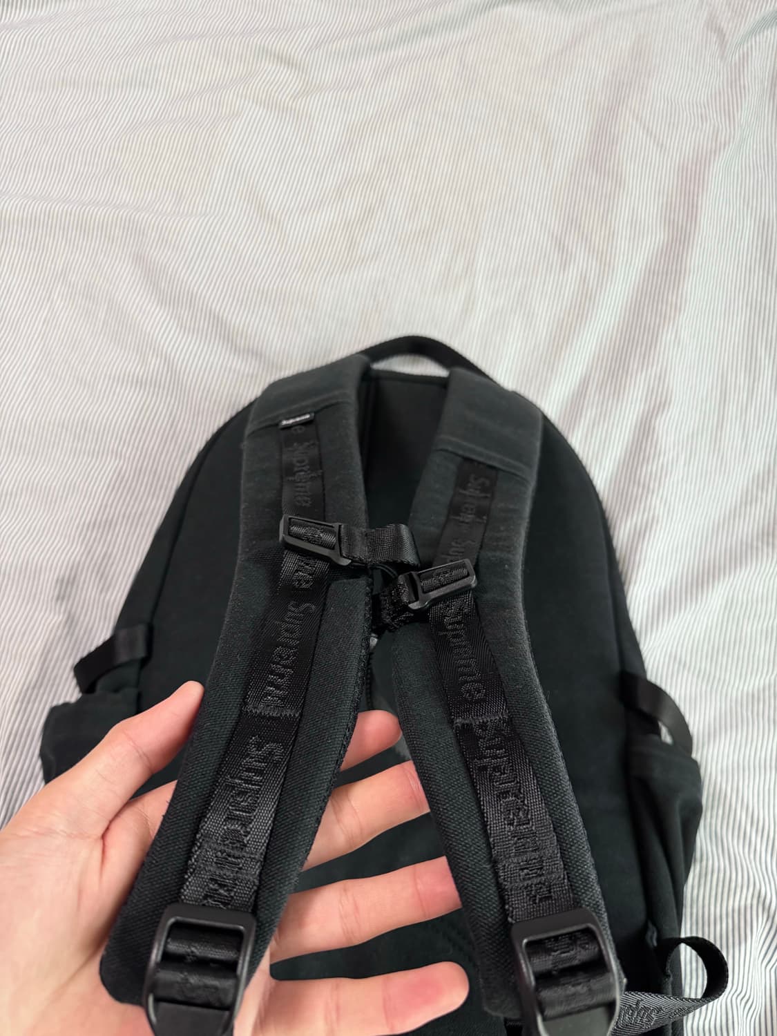 슈프림 백팩 블랙 25ss 상품이미지8