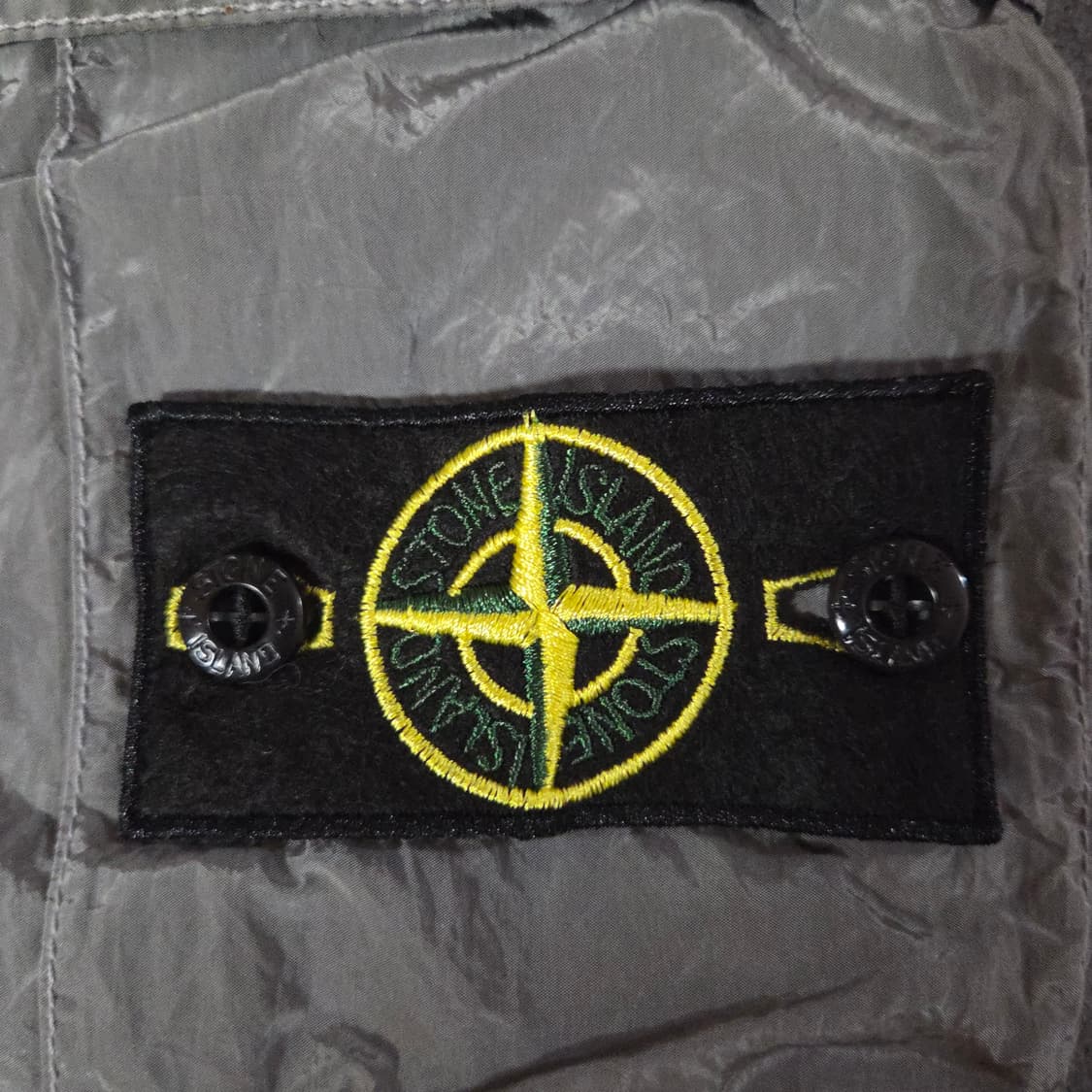 19ss 스톤아일랜드 와펜 나일론 메탈 카고 쇼츠 반바지 32 상품이미지8