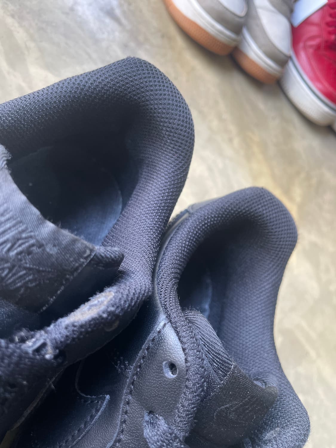 나이키 에어포스 1 블랙 255 상품이미지8