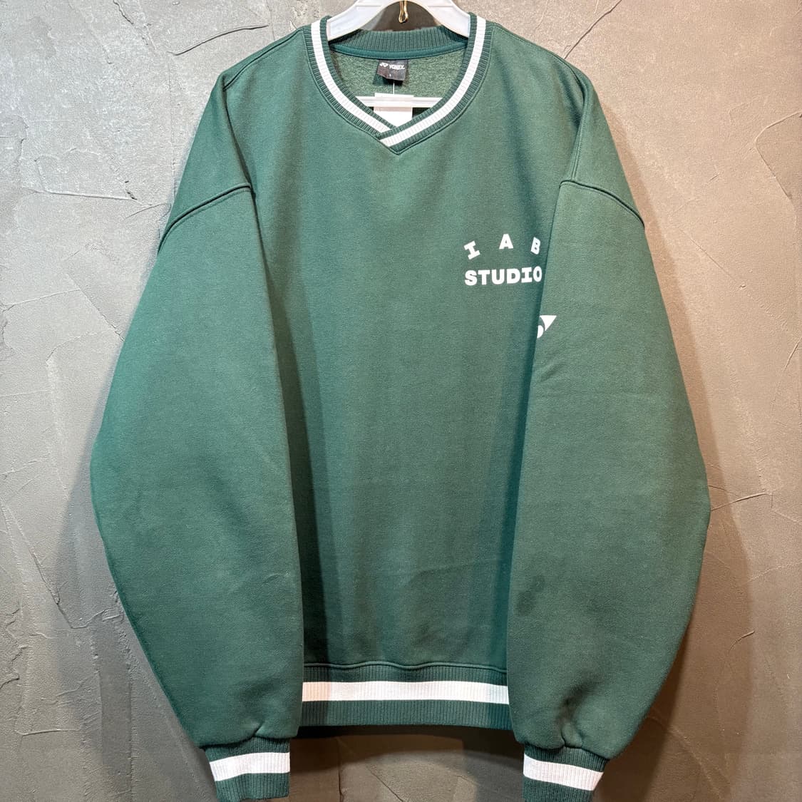 [L] IAB STUDIO X YONEX 아이앱 요넥스 스웻 셔츠 상품이미지2