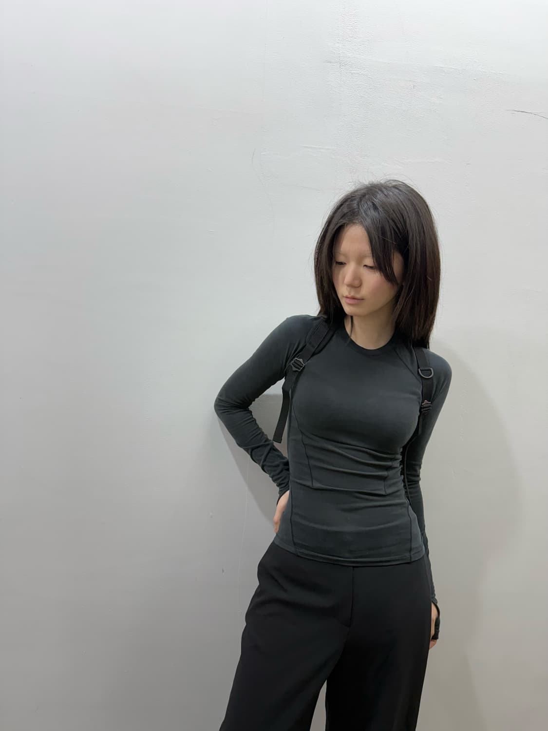 혜인서 fitted 포켓 백 롱 슬리브 상품이미지10