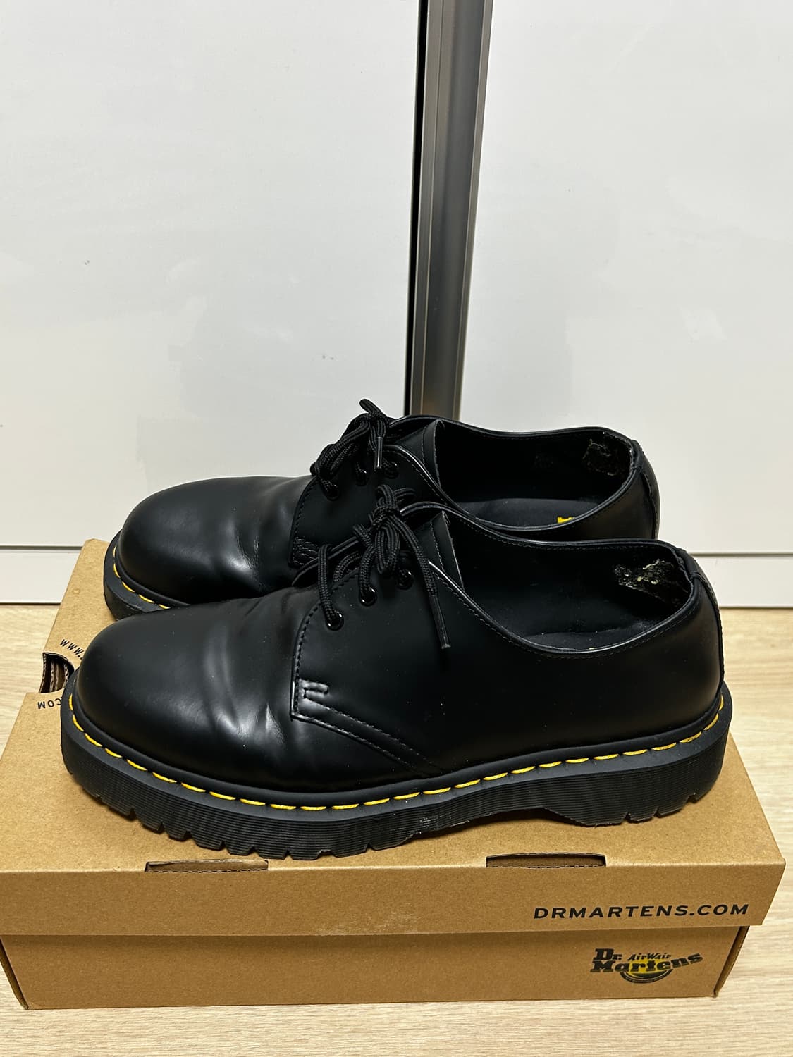 닥터마틴 1461 벡스 (uk9) 상품이미지1
