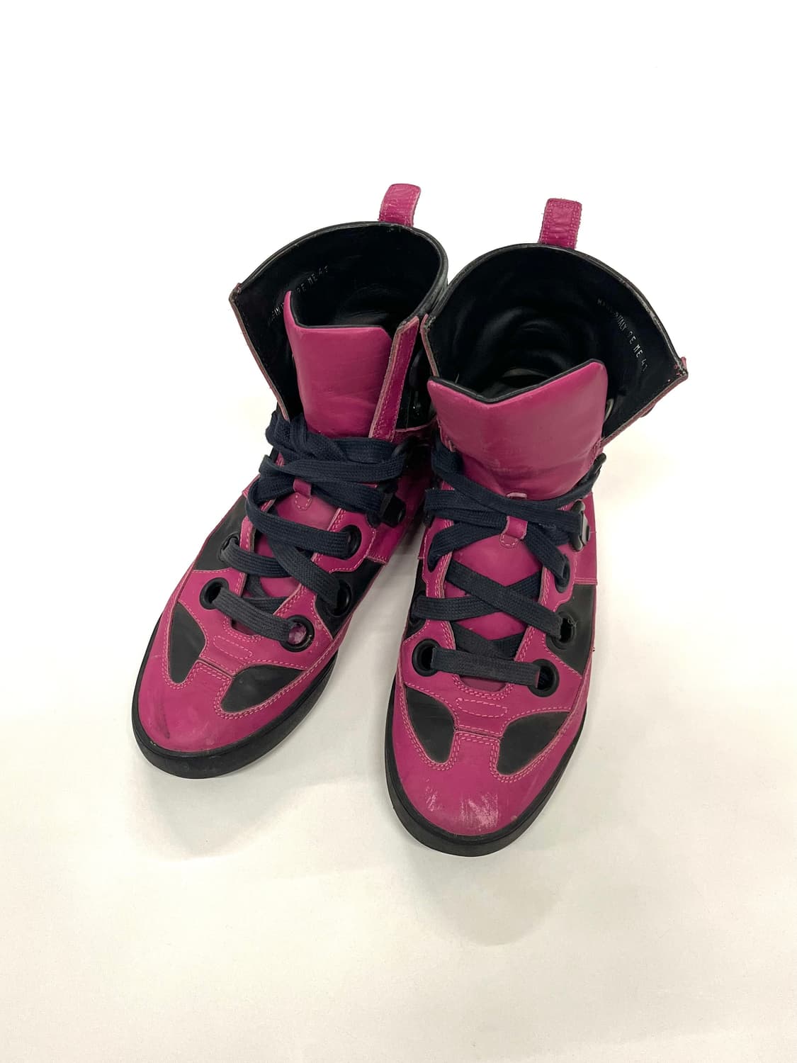 디올 옴므 크리스 반 아쉐 레더 하이탑 스니커즈 상품이미지2