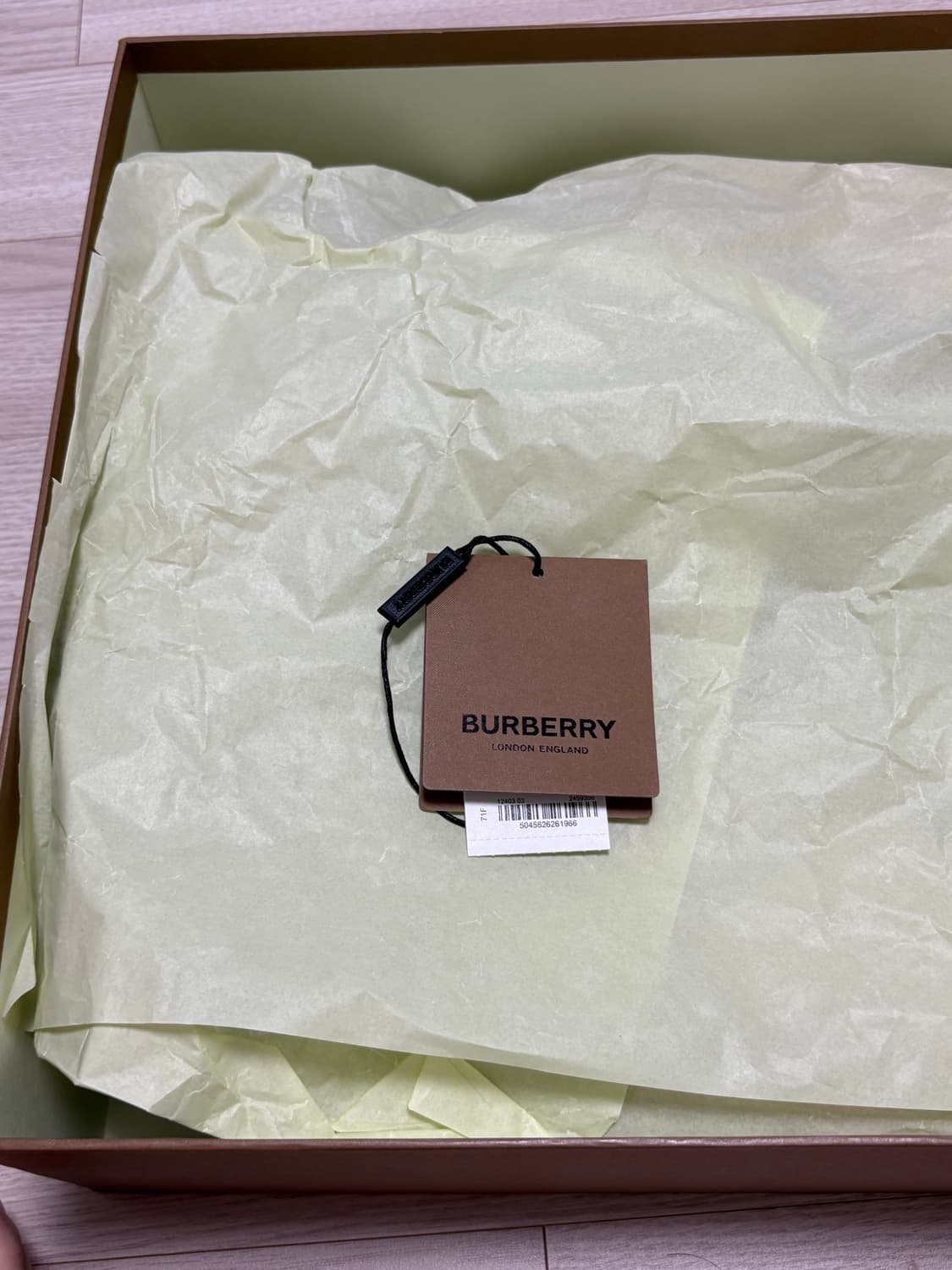 버버리 카키 레인부츠 38 상품이미지9