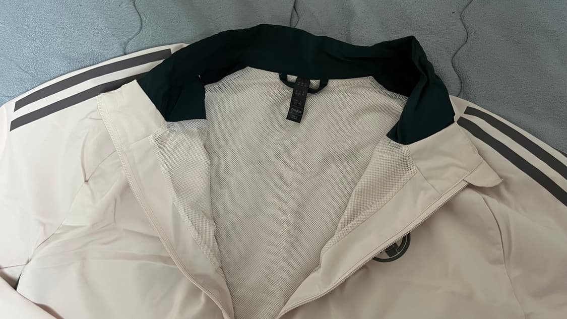 레알마드리드 24/25 UCL 챔피언 트랙탑 상품이미지2