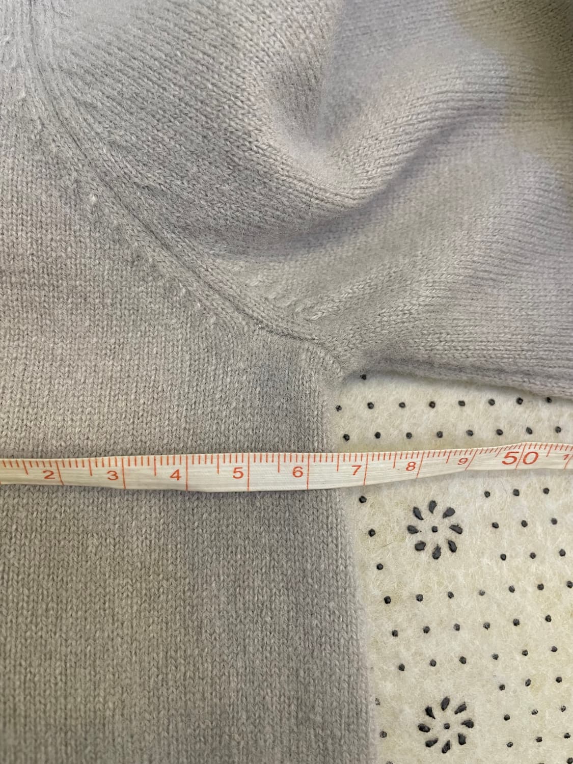 한섬모덴 울니트 울100%니트:) 모직니트 상품이미지5