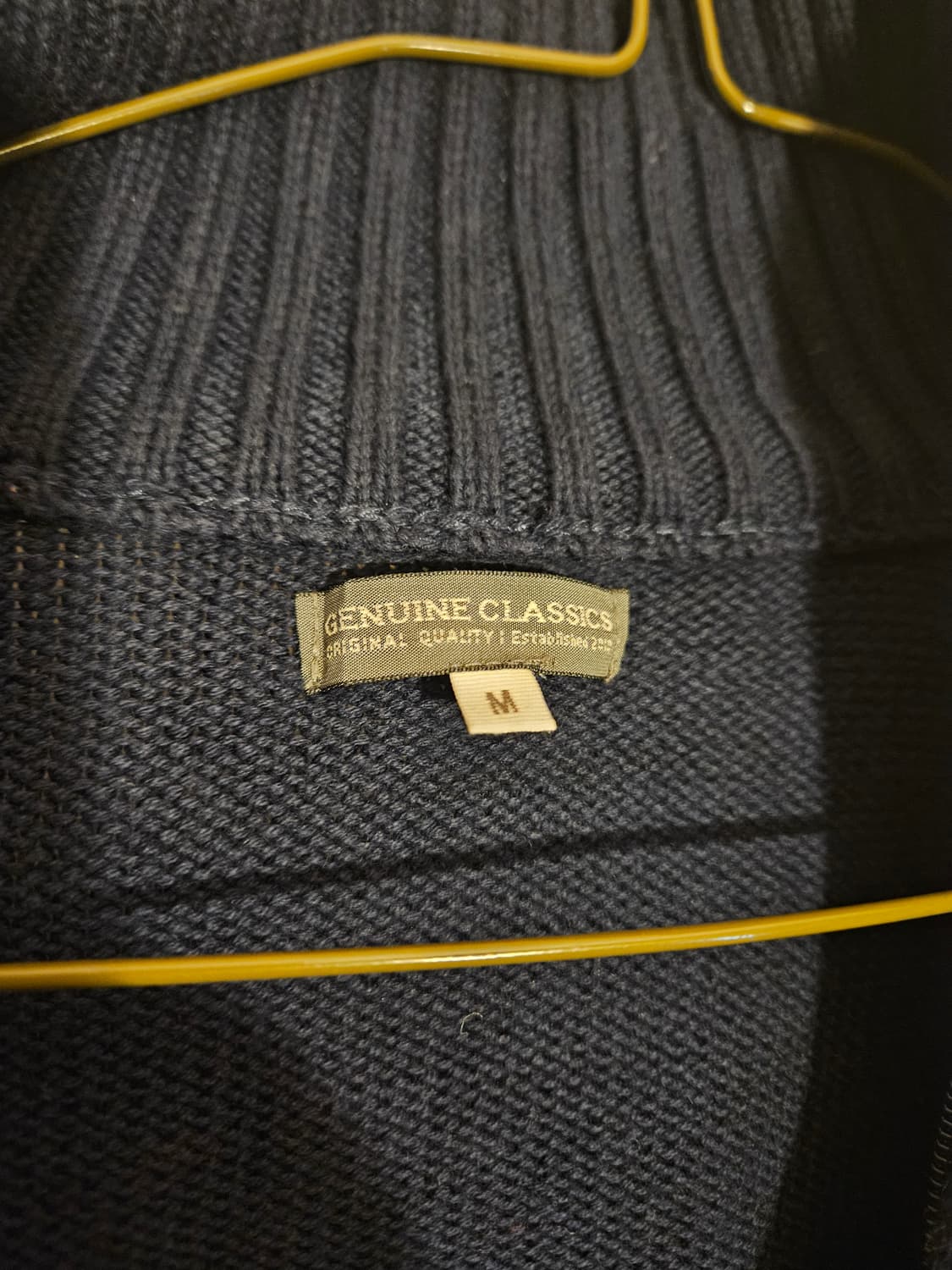 니트 집업 상품이미지3