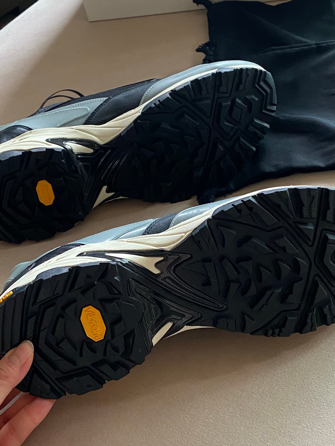 새상품💎 아워레가시 신상 스니커즈 국내최저가 EU43 상품이미지6