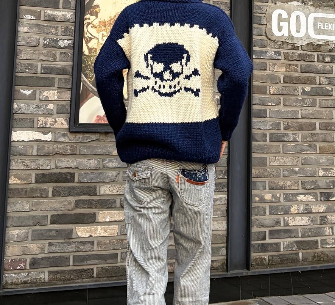 캐나다 핸드니팅 스컬 그래픽 코위찬 상품이미지1