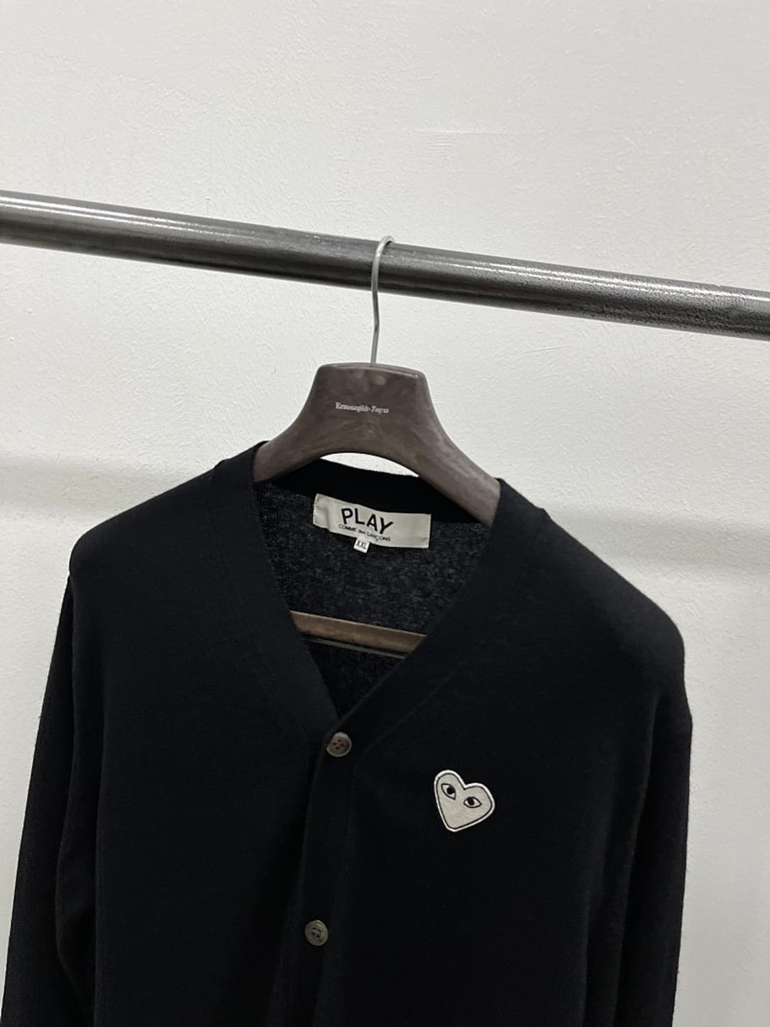 110) 꼼데가르송 화이트와펜 가디건  상품이미지5