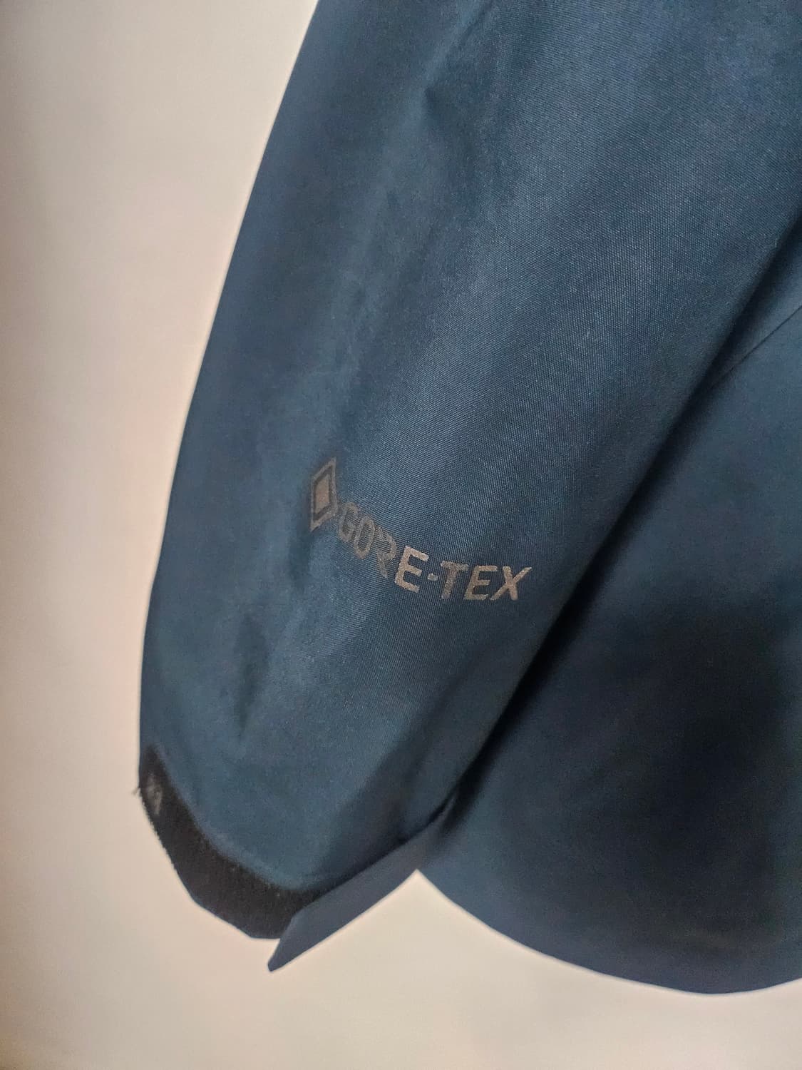 코오롱스포츠 고어텍스 프리미엄 남성바람막이 자켓 105 XL 상품이미지3