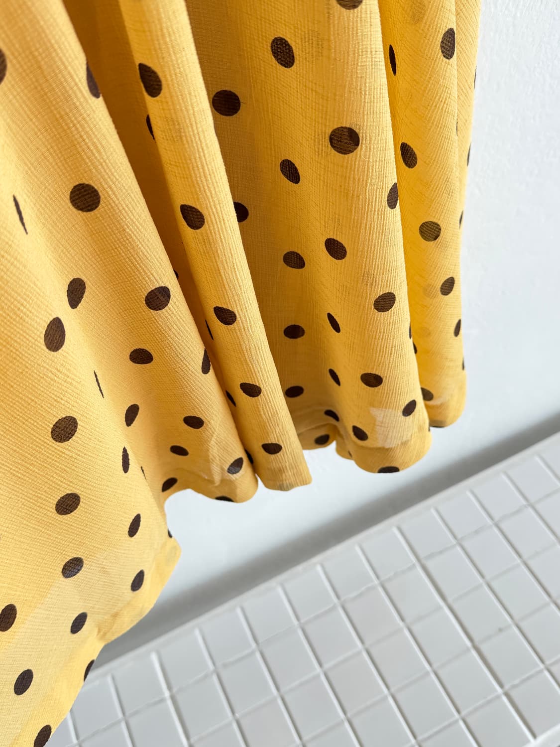 : A라인 브라운 도트 오픈 숄더 원피스 상품이미지5