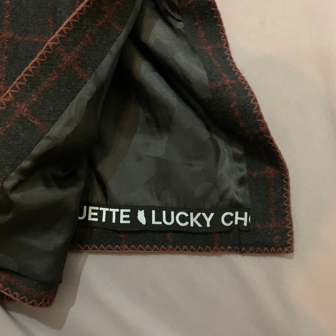 36 럭키슈에뜨 벨티드 오픈 울 모직 체크 롱코트 상품이미지4