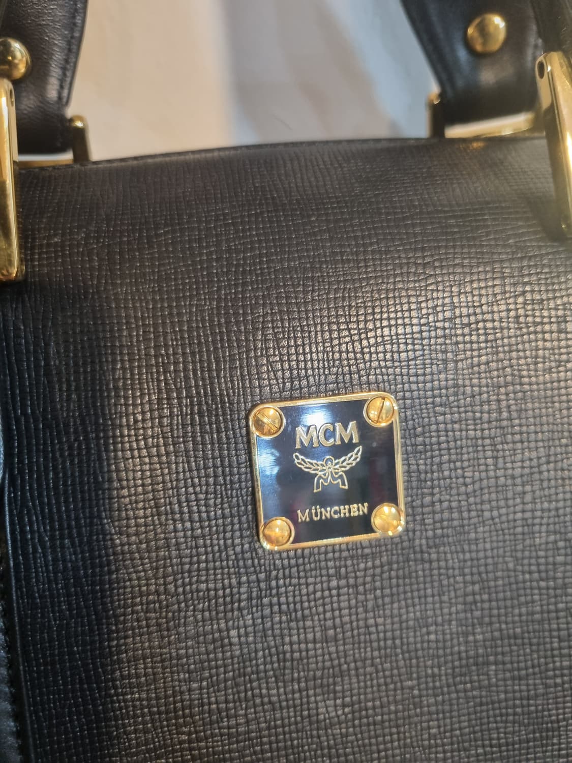 MCM 블랙 배럴 토트백 상품이미지5