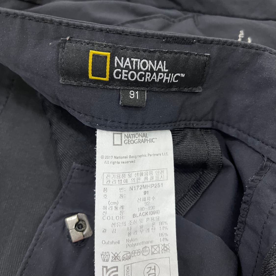 91 내셔널지오그래픽 블랙 반바지 0225M2 상품이미지3