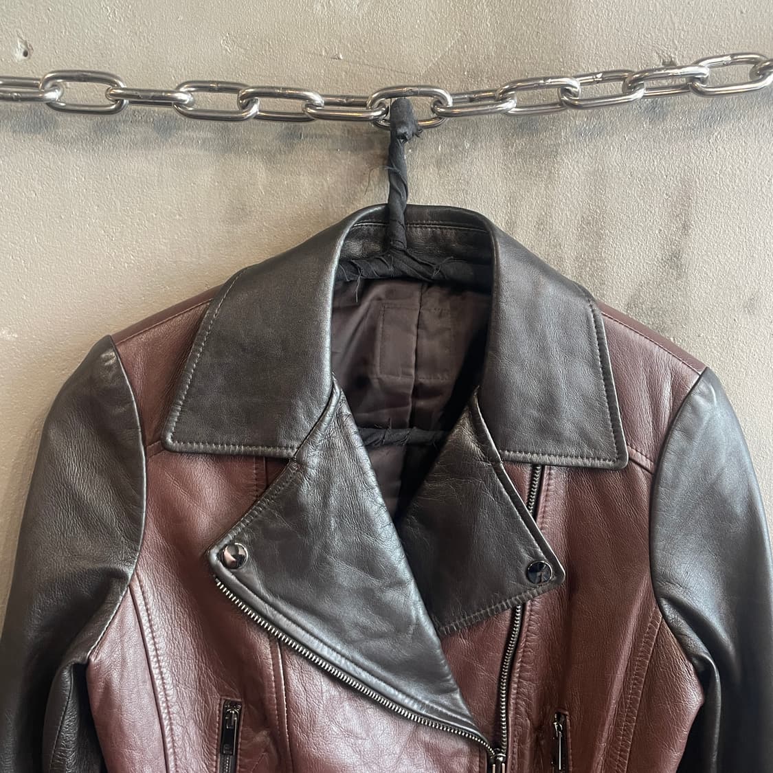 페플럼 레더 자켓 상품이미지3