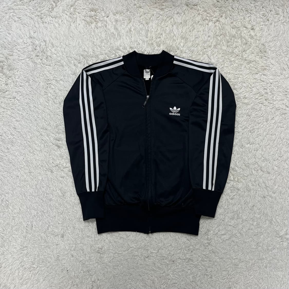 Adidas Superstar black jersey  상품이미지3