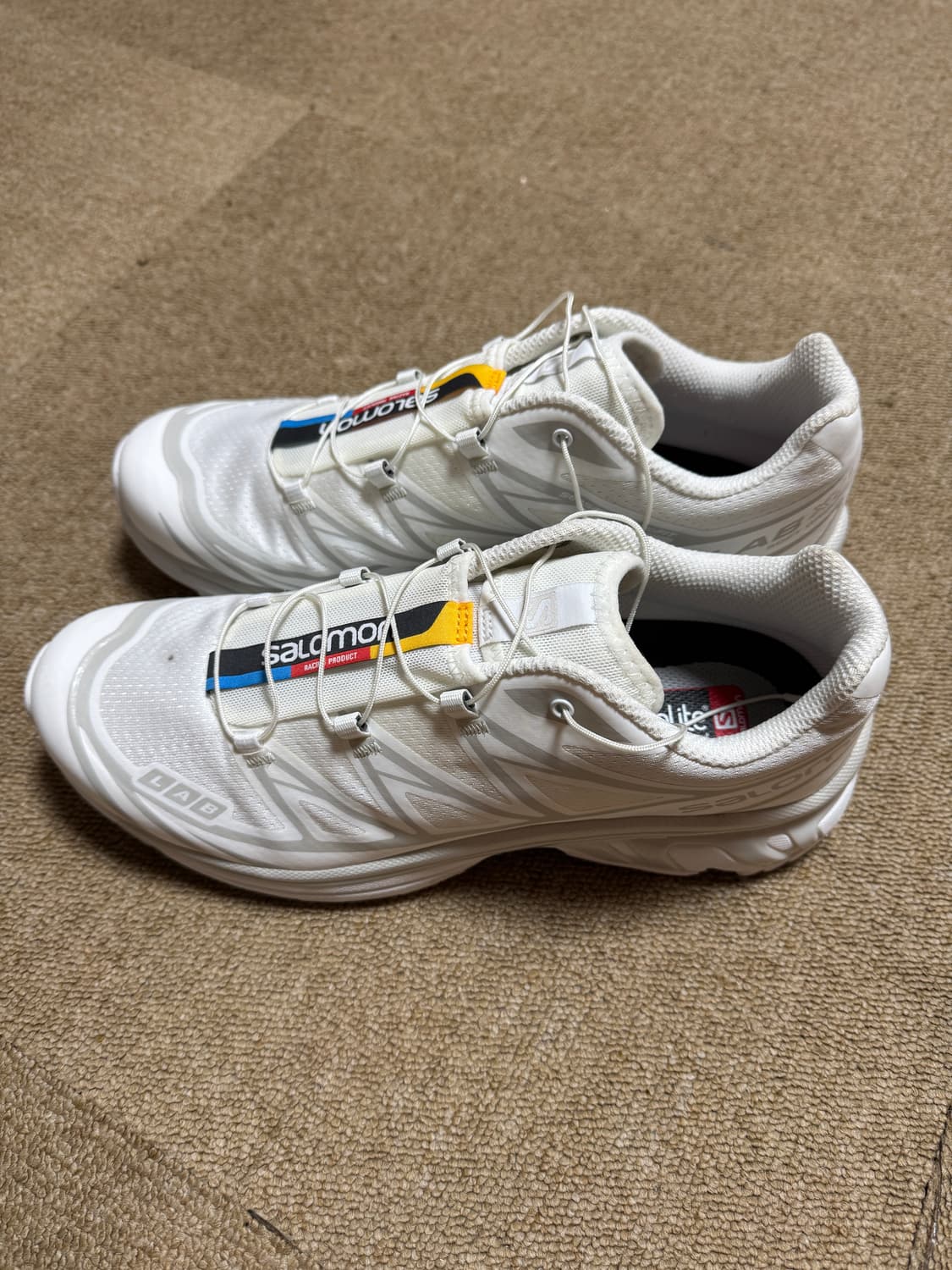 살로몬 xt6 270 화이트 팝니다 상품이미지2