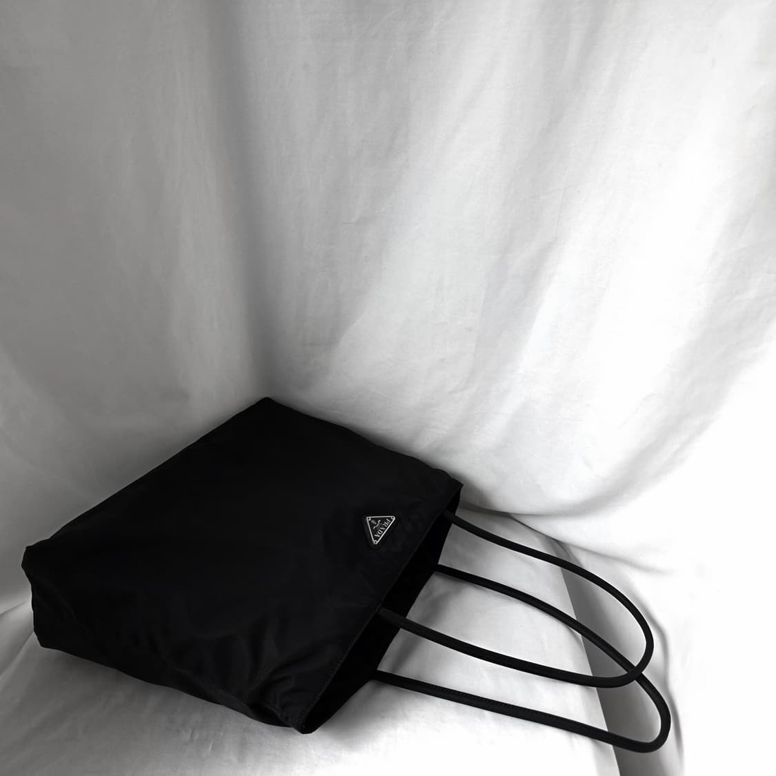 [정품 PRADA] 프라다 포코노 나일론 쇼퍼백 숄더백 라지 상품이미지6