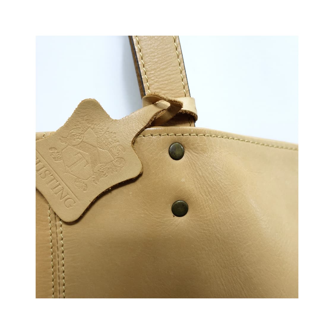 TUSTING 터스팅 베이지 레더 통가죽 빅 숄더백 상품이미지7