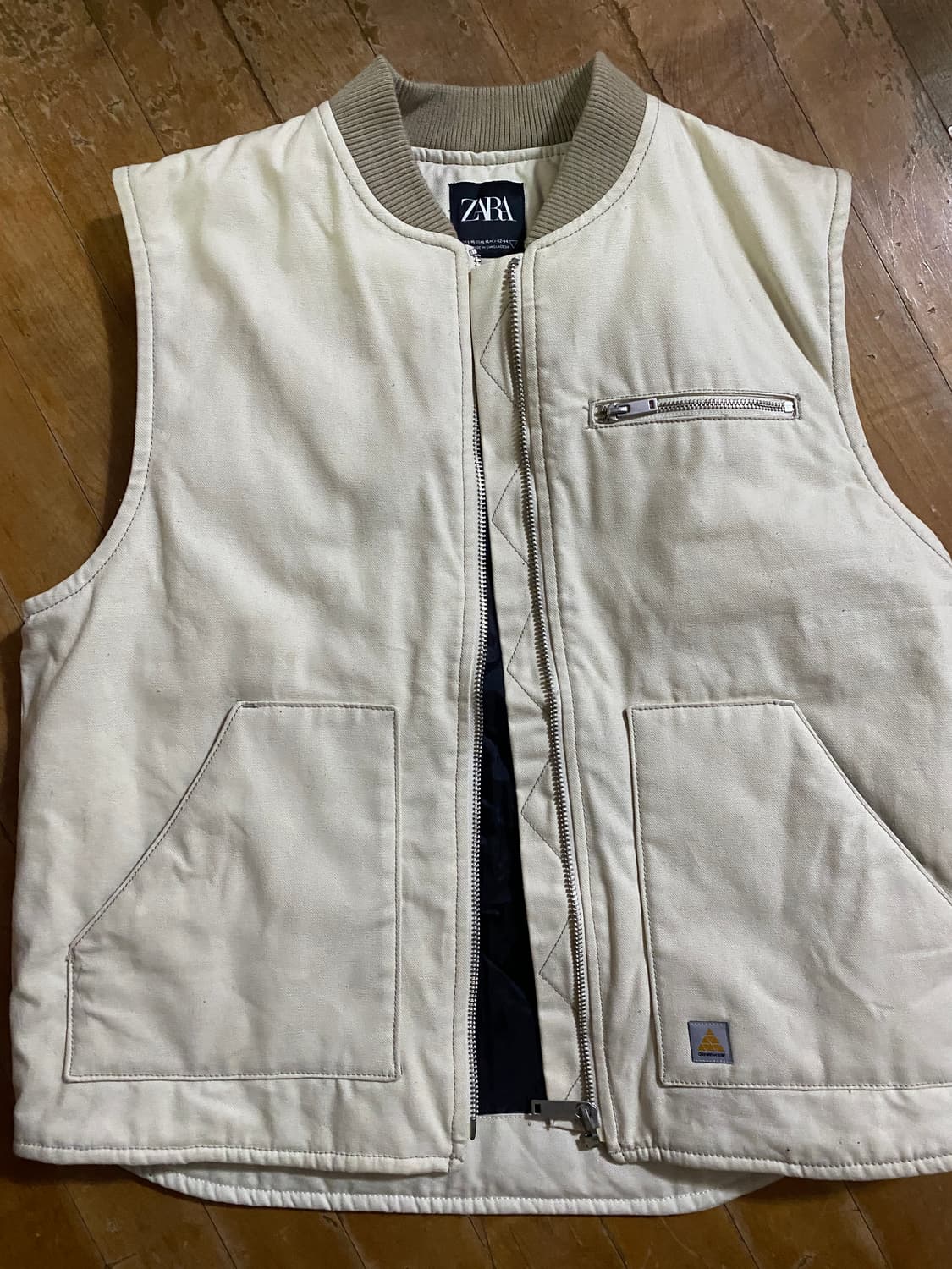 ZARA 워크웨어 아이보리 패딩 베스트 XL (105) 상품이미지1